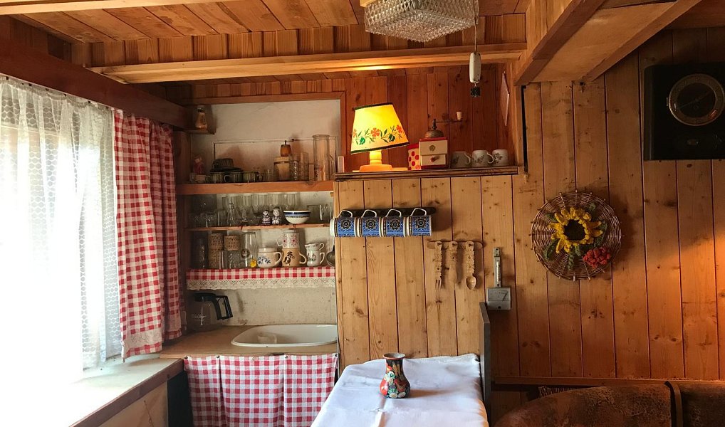 Prodej chaty/chalupy 80 m² s pozemkem 854 m², Černé Voděrady – náhled fotky 10