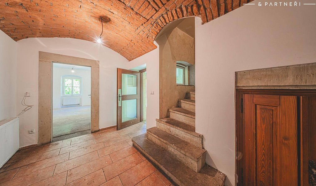 Prodej domu 300 m² s pozemkem 5 559 m², Hořice – náhled fotky 10
