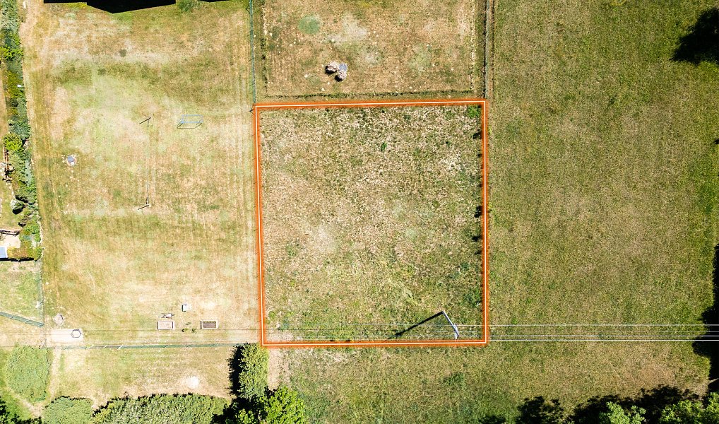 Prodej stavebního pozemku 887 m², Hracholusky – náhled fotky 4