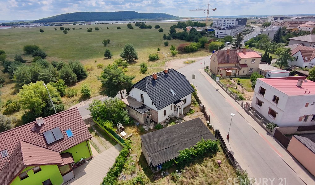 Prodej domu 300 m² s pozemkem 539 m², Mladá Boleslav – náhled fotky 14