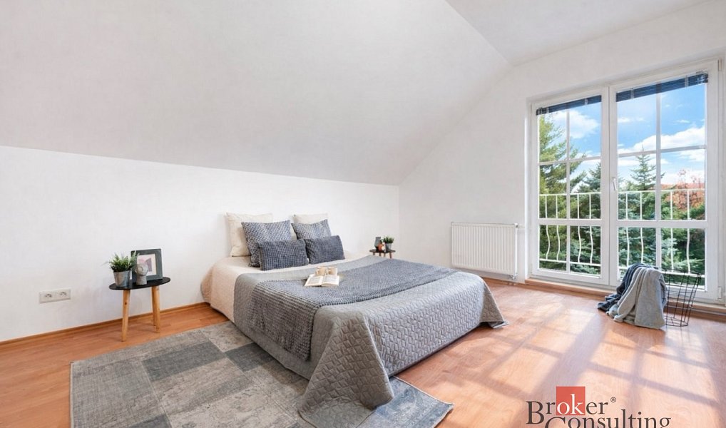 Prodej bytu 4+kk 172 m², Praha – náhled fotky 13