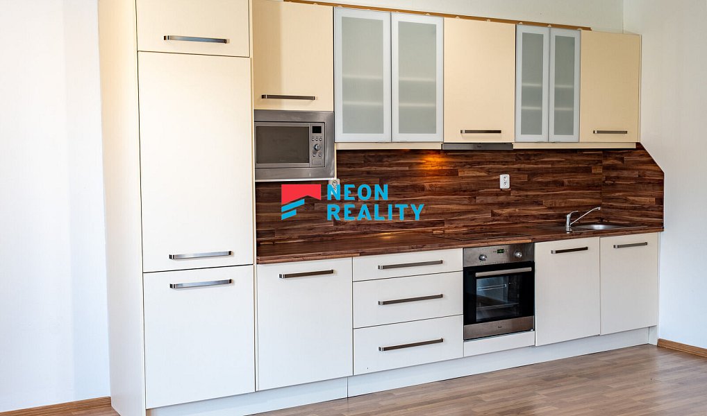 Pronájem bytu 2+kk 68 m², Čeladná – náhled fotky 5