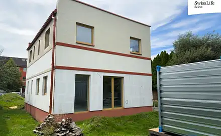Prodej domu 145 m² s pozemkem 385 m², Na Hrázce, Hradec Králové - Nový Hradec Králové