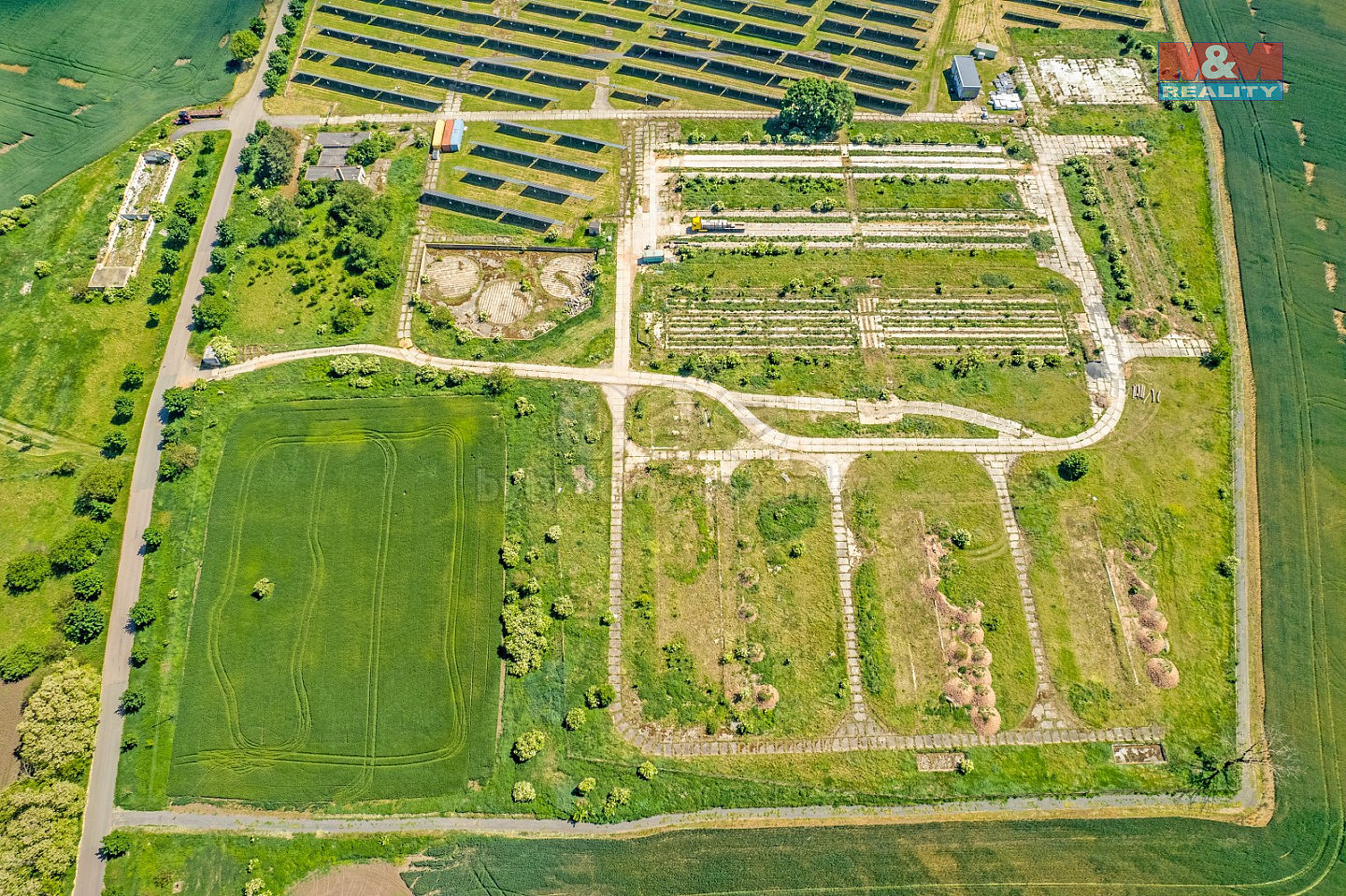 Prodej komerčního pozemku 45 188 m² – fotografie 2