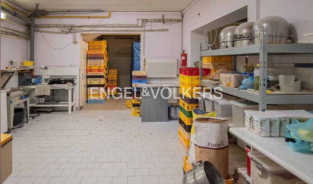 Pronájem výrobních prostor 230 m², Husinec – náhled fotky 15