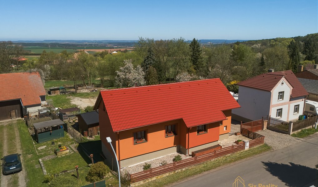 Prodej domu 261 m² s pozemkem 800 m², Zavidov – náhled fotky 38
