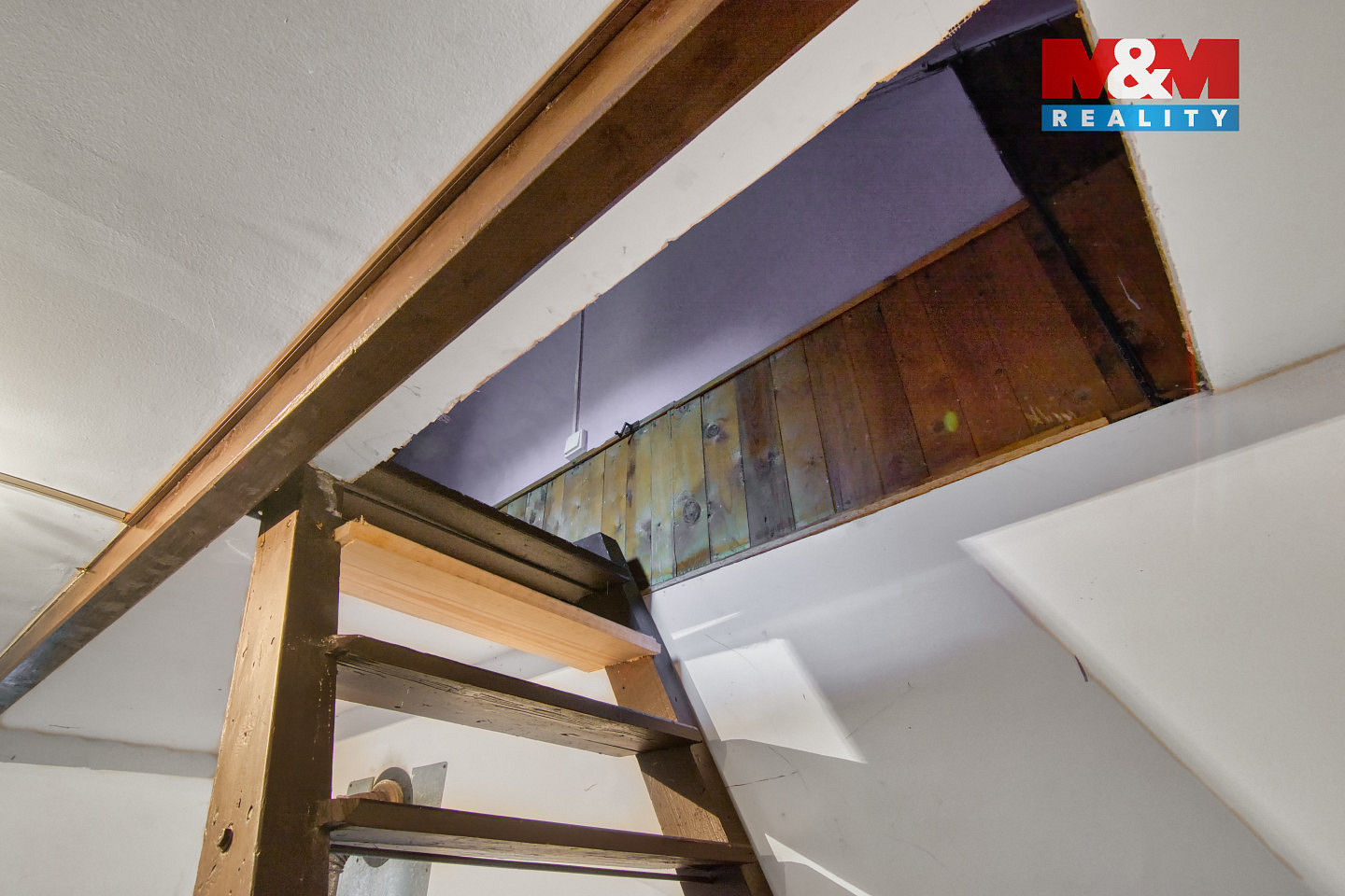 Prodej chaty/chalupy 27 m² s pozemkem 35 m² – další