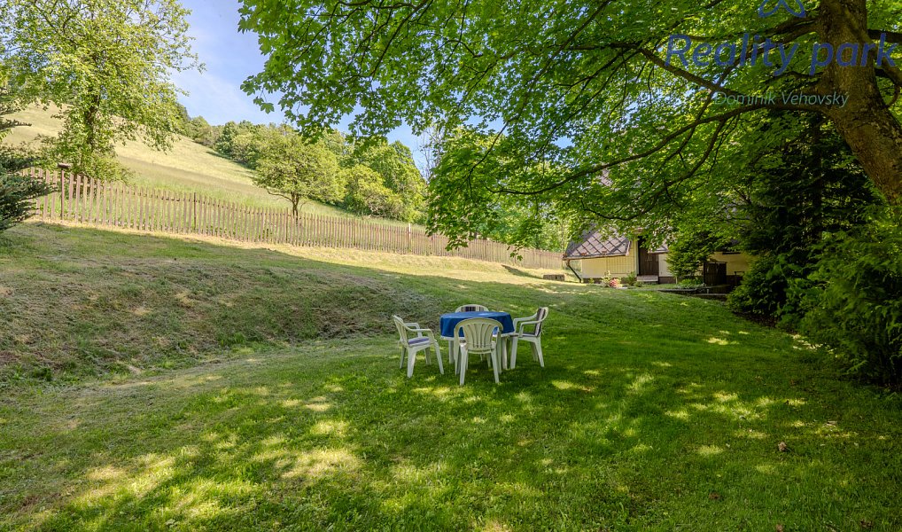 Prodej chaty/chalupy 99 m² s pozemkem 343 m², Město Albrechtice – náhled fotky 19