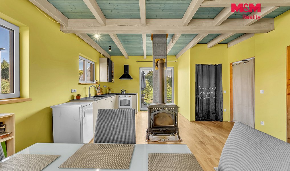 Prodej domu 65 m² s pozemkem 1 009 m², Lužany – náhled fotky 9