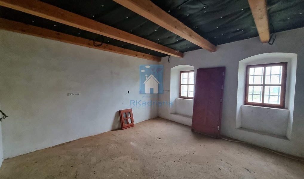 Prodej domu 600 m² s pozemkem 648 m², Úterý – náhled fotky 14