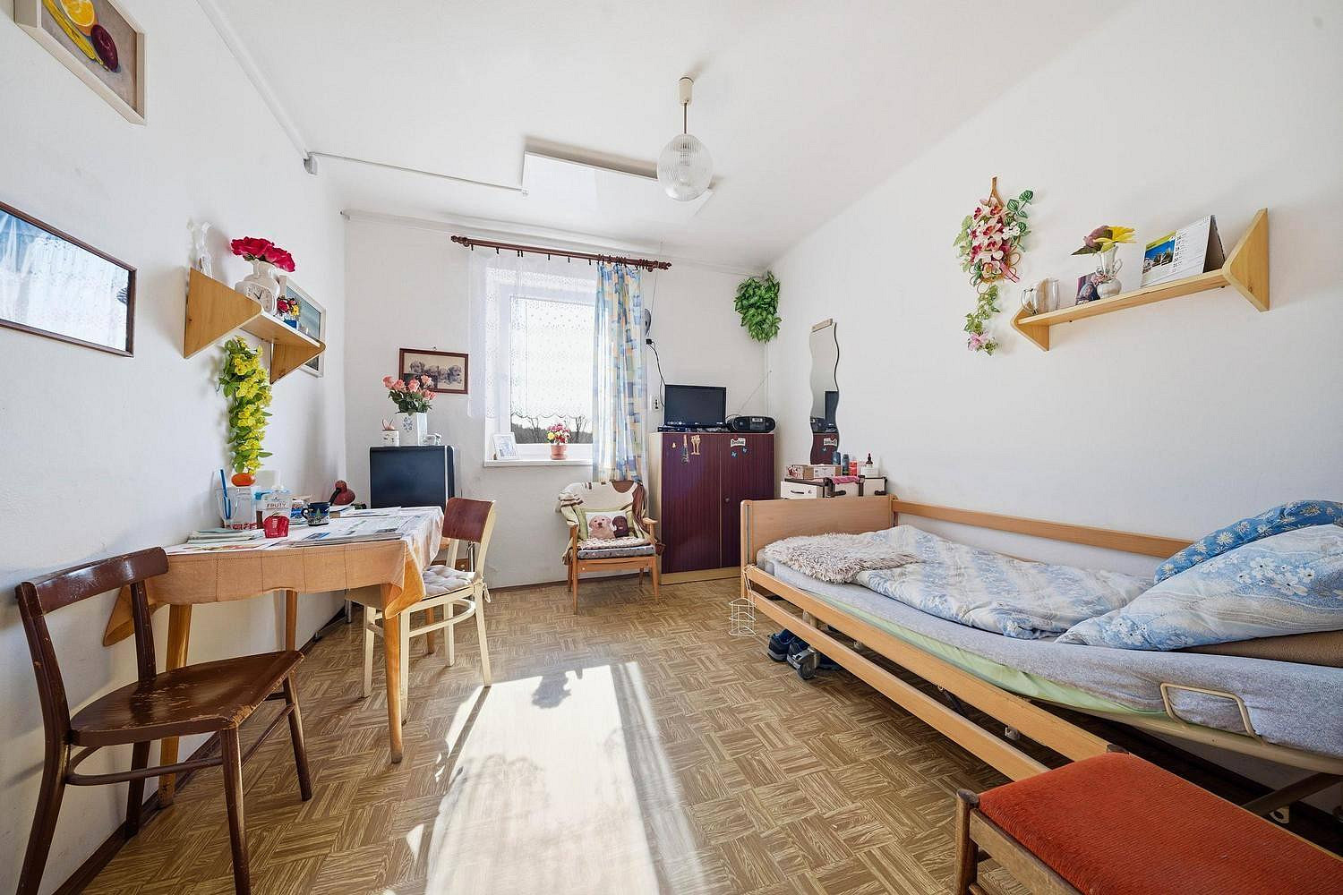Prodej ubytovacího objektu 930 m² – fotografie 5