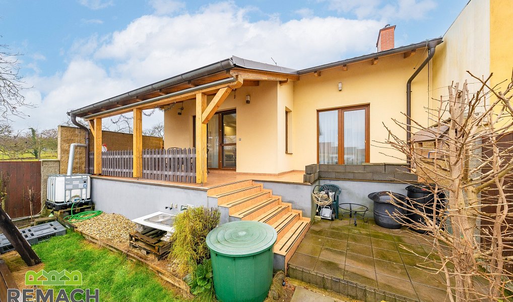 Prodej domu 244 m² s pozemkem 354 m², Ostrožská Nová Ves – náhled fotky 24