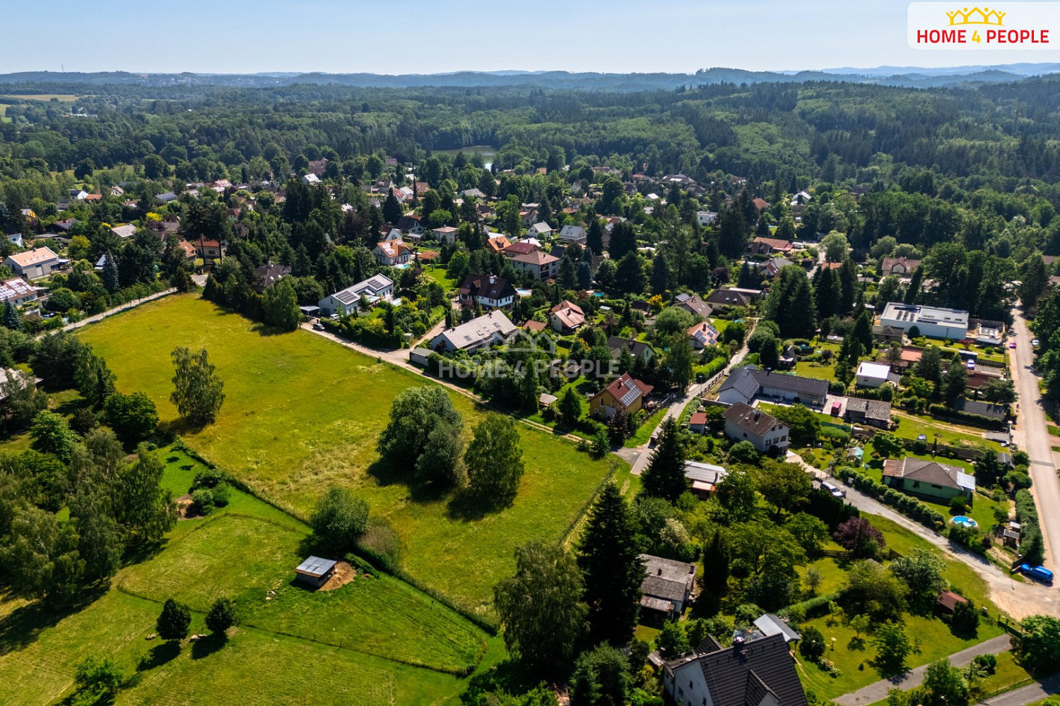 Prodej stavebního pozemku 2 466 m² – fotografie 4