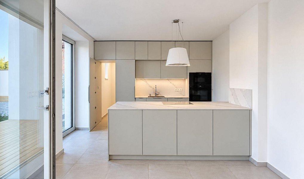Pronájem bytu 3+1 126 m², Rybníček – náhled fotky 12