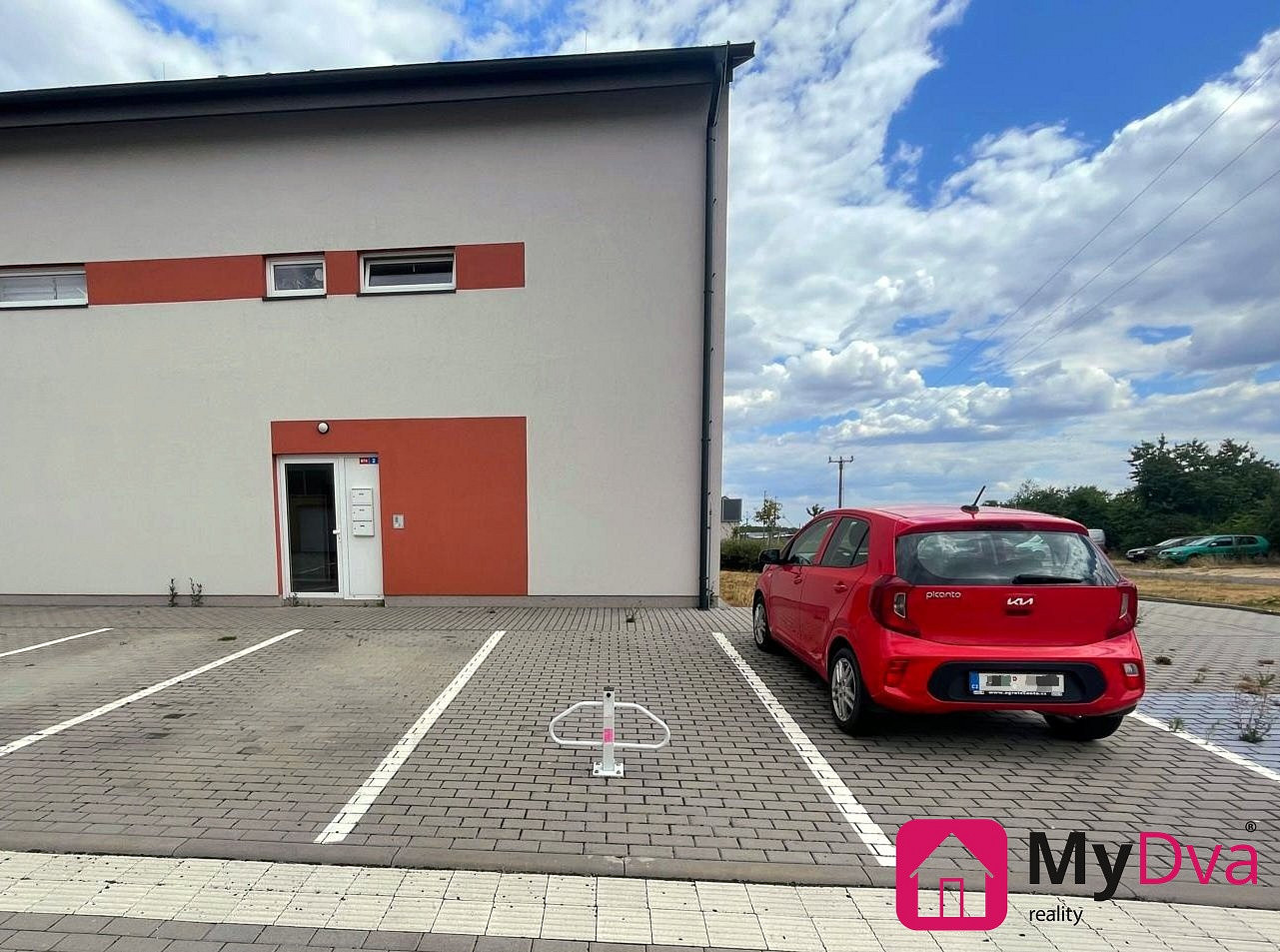 Prodej komerčního objektu (jiného typu) 12 m² — photo 2