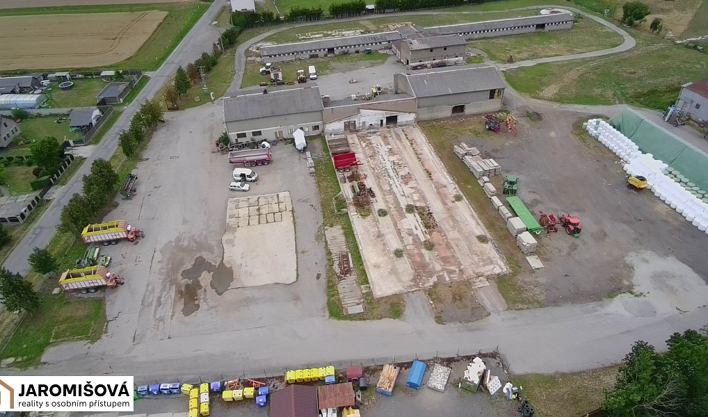 Pronájem komerčního pozemku 8 350 m², Krňany – náhled fotky 2
