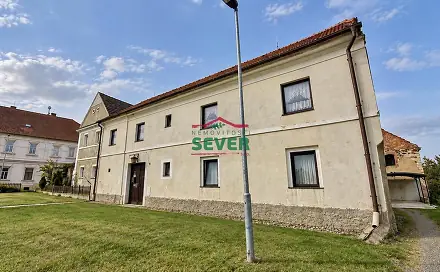 Prodej domu 712 m² s pozemkem 782 m², Kozly, okres Louny