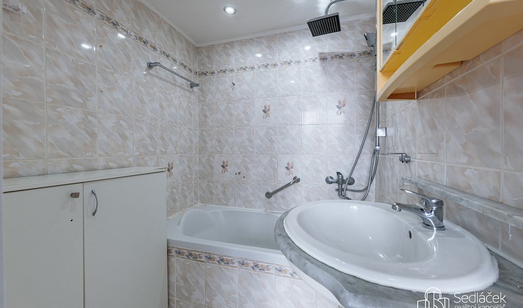 Prodej bytu 3+1 84 m², Sokolov – náhled fotky 8