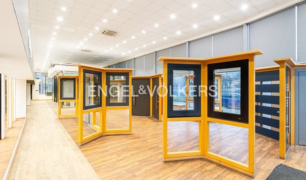 Pronájem obchodních prostor 1 520 m², Praha – náhled fotky 8