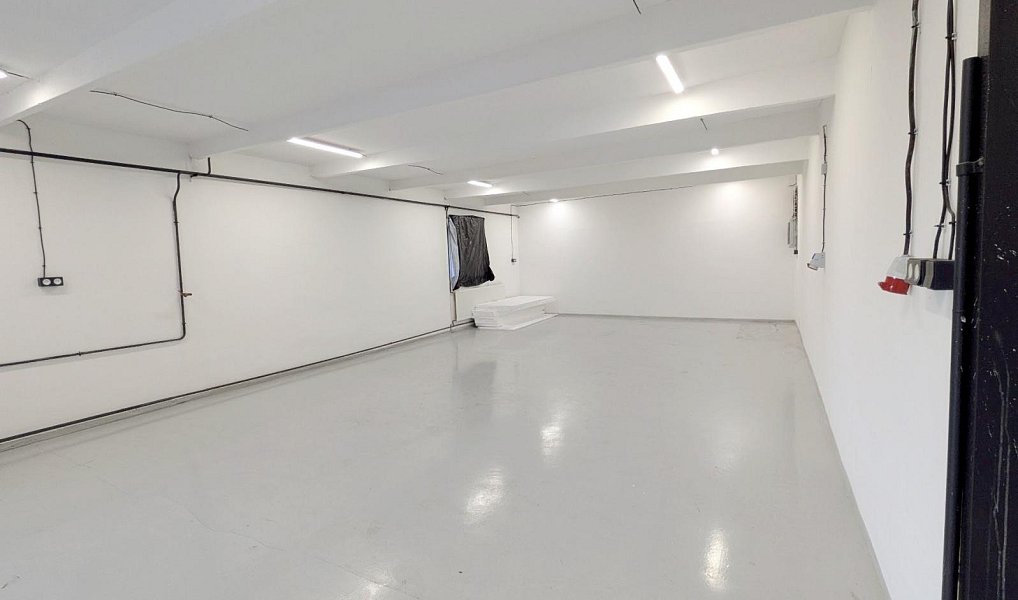 Pronájem skladovacích prostor 198 m², Ledvice – náhled fotky 9