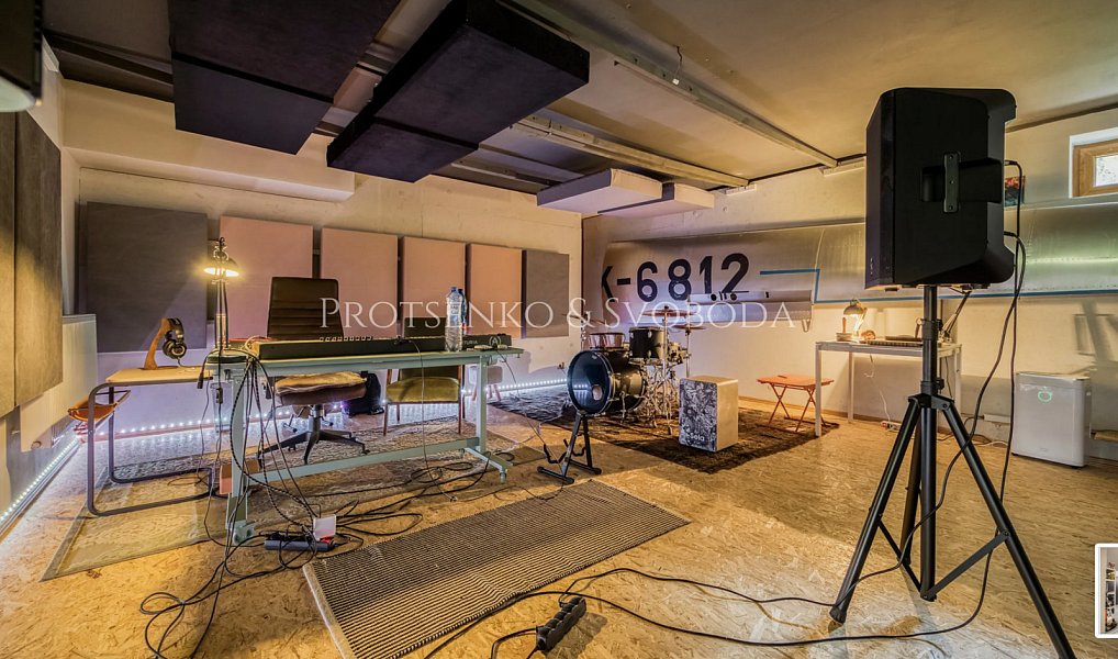 Prodej domu 642 m² s pozemkem 6 248 m², Samopše – náhled fotky 38