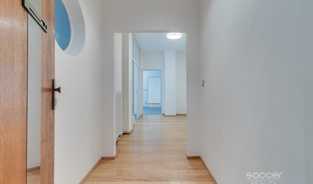 Pronájem kanceláře 97 m², Praha – náhled fotky 6