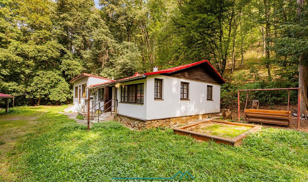 Prodej chaty/chalupy 180 m² s pozemkem 200 m², Štítary – náhled fotky 31