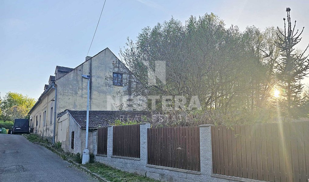 Prodej stavebního pozemku 6 496 m², Slapy – náhled fotky 11