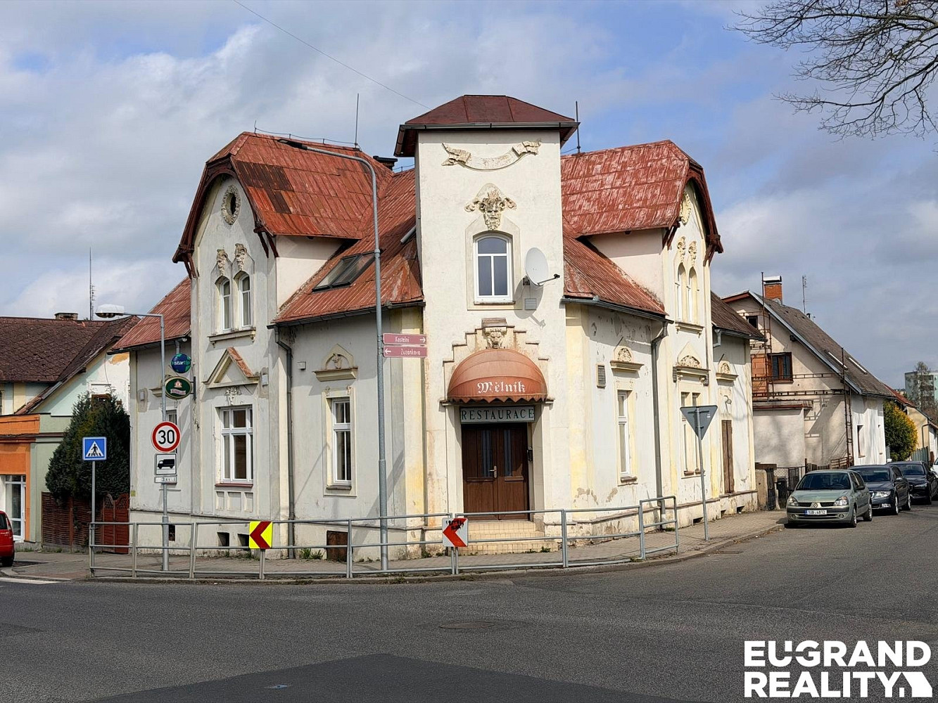 Prodej domu 546 m² s pozemkem 337 m²