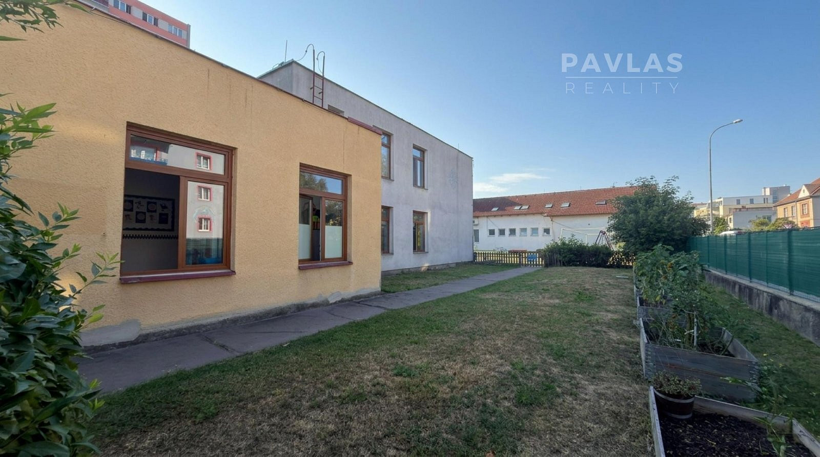 Pronájem obchodních prostor 1 000 m² – fotografie 4