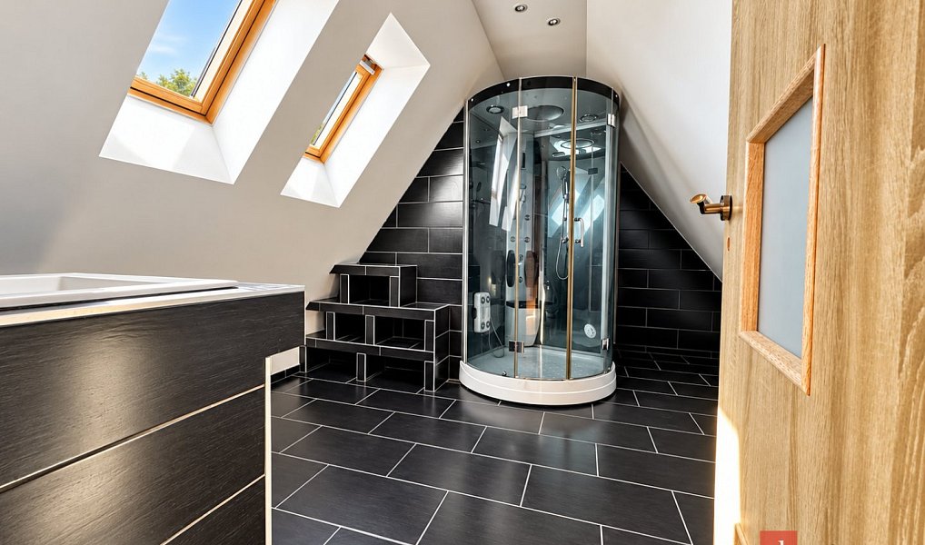Prodej bytu 4+kk 165 m², Litvínov – náhled fotky 19