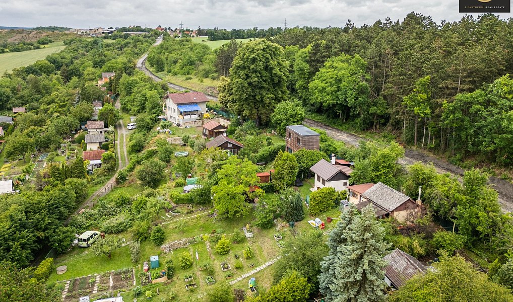 Prodej zahrady 732 m², Brandýsek – náhled fotky 7