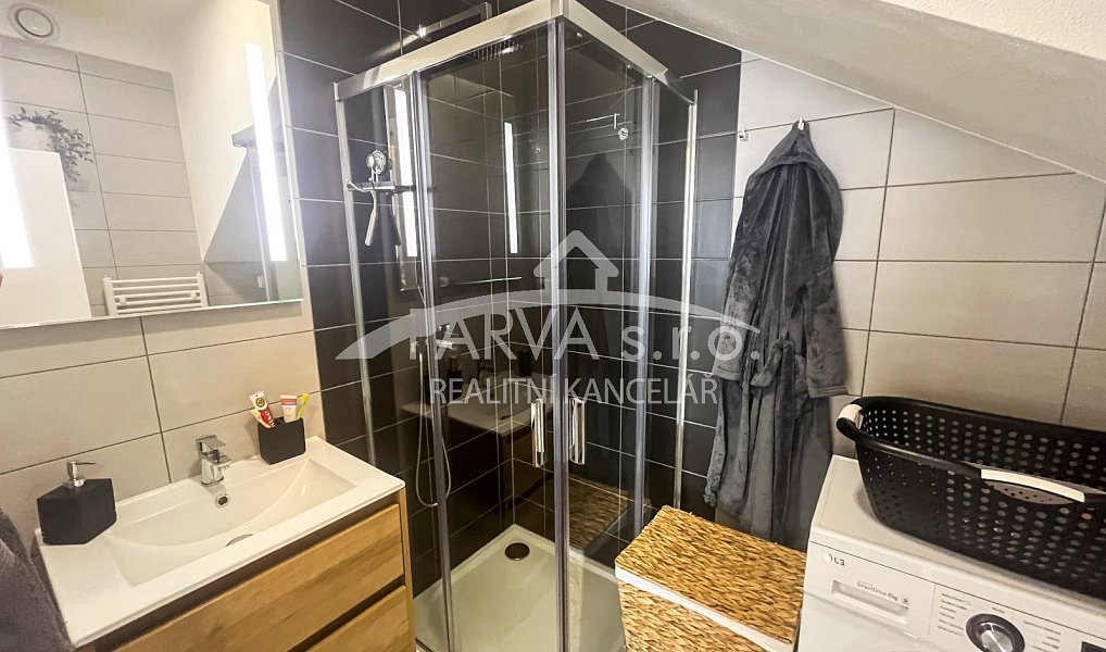 Prodej bytu 3+kk 73 m², Rokycany – náhled fotky 15