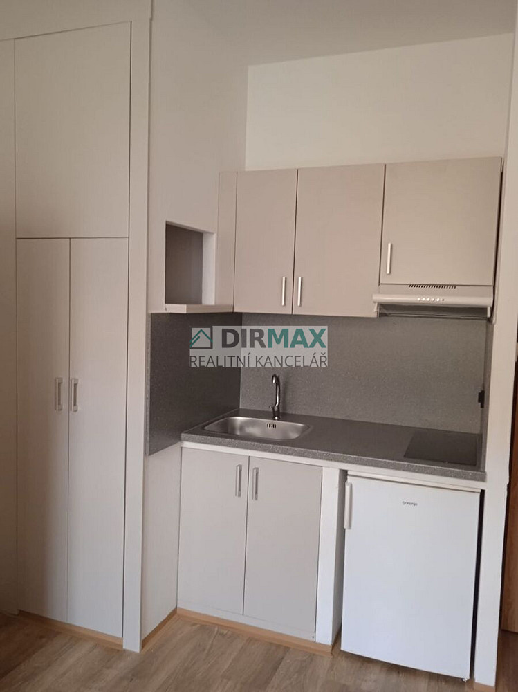 Pronájem pokoje 9 m² — photo 2