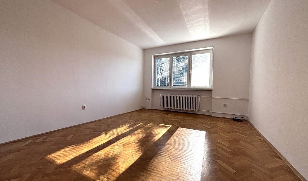 Pronájem bytu 3+1 73 m², Plzeň – náhled fotky 6