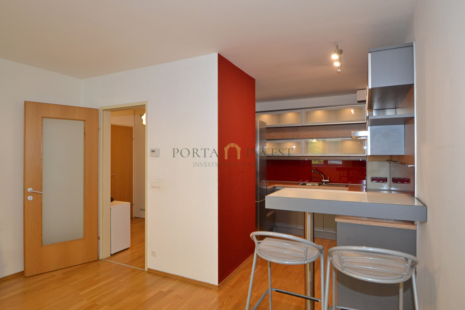 Pronájem bytu 2+kk 63 m² – fotografie 5