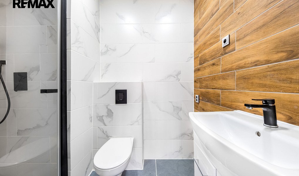 Prodej bytu 2+1 57 m², Rotava – náhled fotky 14