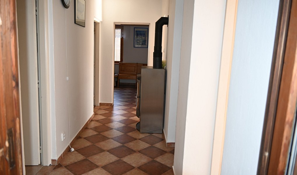 Prodej domu 302 m² s pozemkem 800 m², Oborná – náhled fotky 39