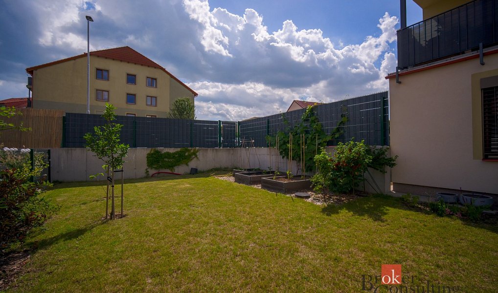 Prodej bytu 3+kk 78 m², Holubice – náhled fotky 19