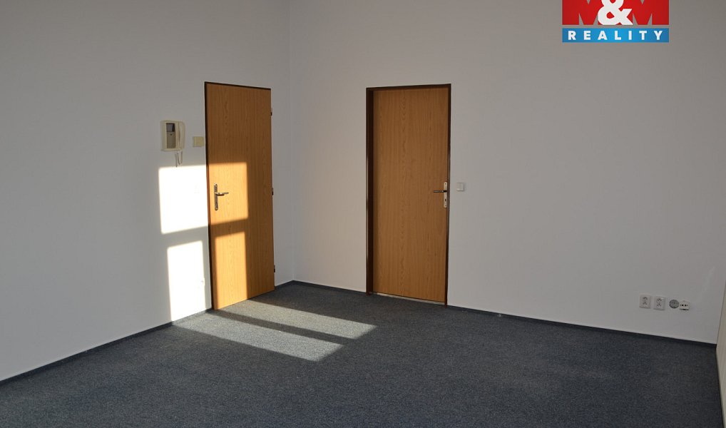 Prodej bytu 1+1 53 m², Červený Kostelec – náhled fotky 3