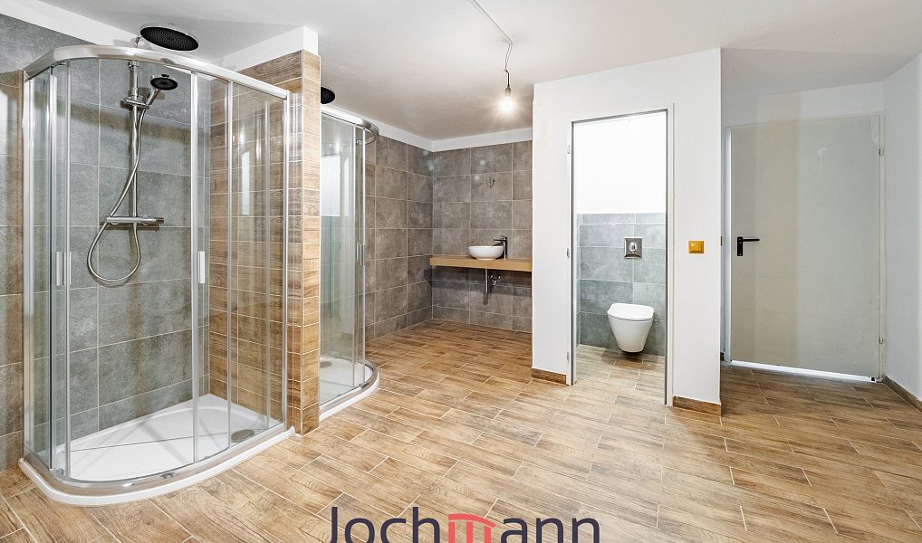 Prodej domu 800 m² s pozemkem 3 947 m², Trhové Sviny – náhled fotky 27