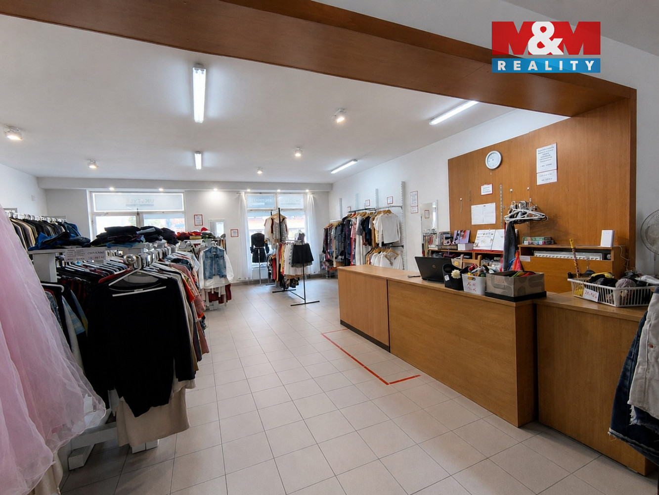 Pronájem obchodních prostor 107 m² — photo 3