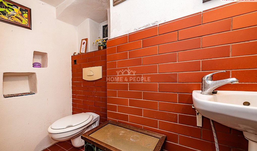 Prodej domu 190 m² s pozemkem 1 084 m², Vysoký Chlumec – náhled fotky 32