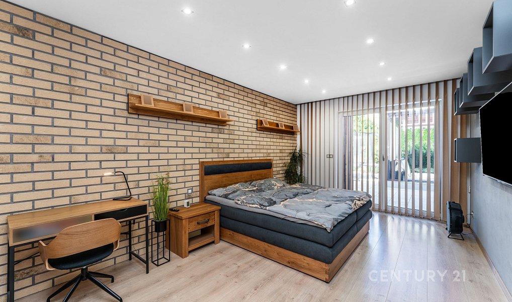 Prodej domu 148 m² s pozemkem 796 m², Lány – náhled fotky 11