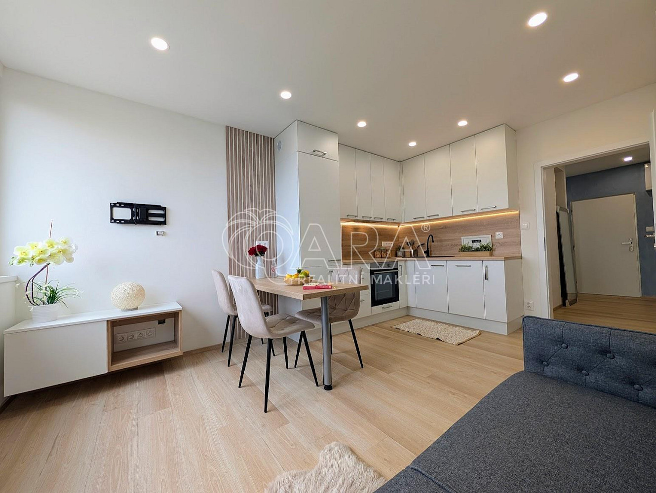 Prodej bytu 3+kk 52 m² — photo 3