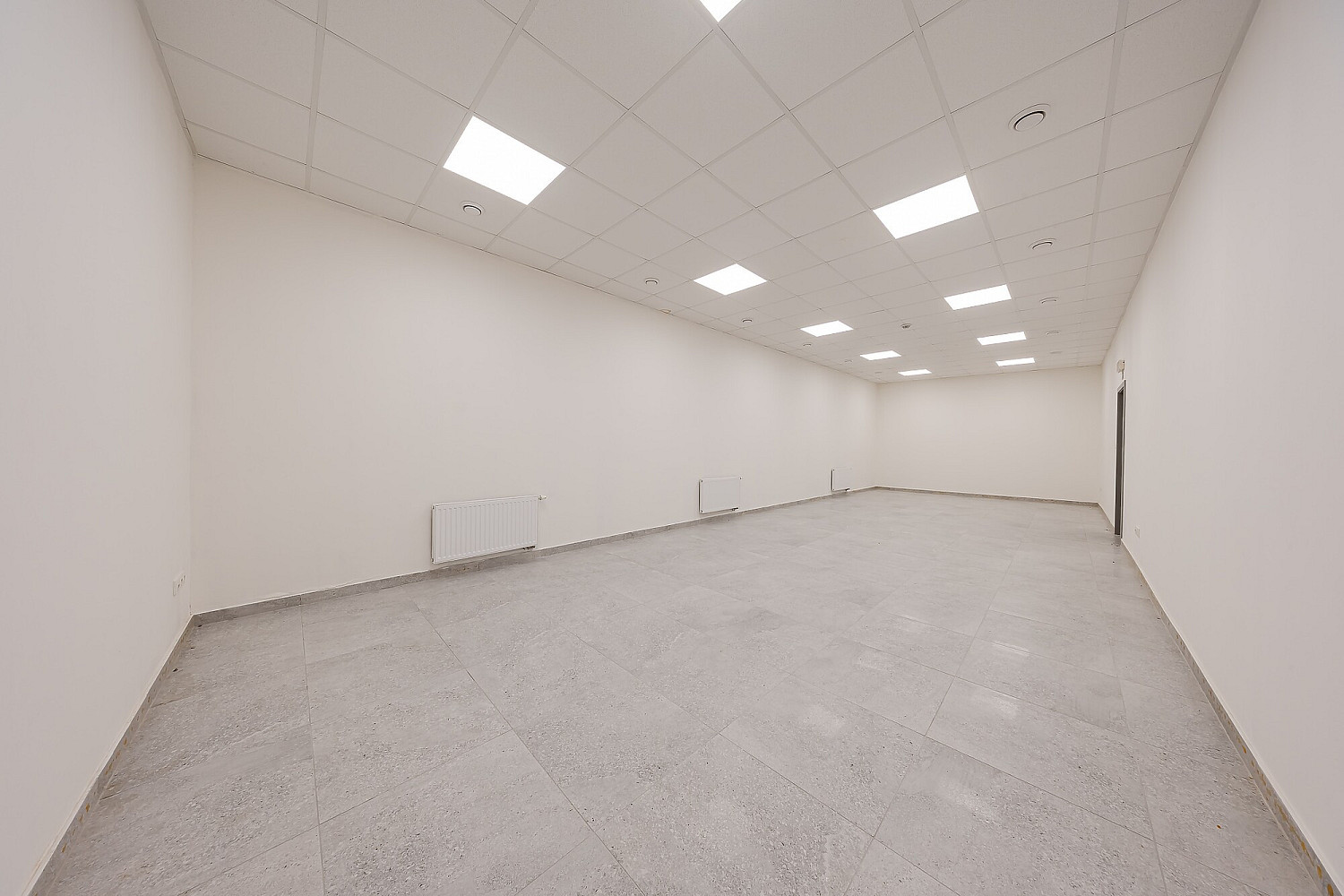 Pronájem obchodních prostor 137 m² – fotografie 5