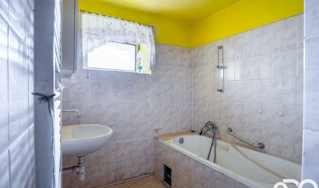 Prodej chaty/chalupy 150 m² s pozemkem 341 m², Bernartice – náhled fotky 12