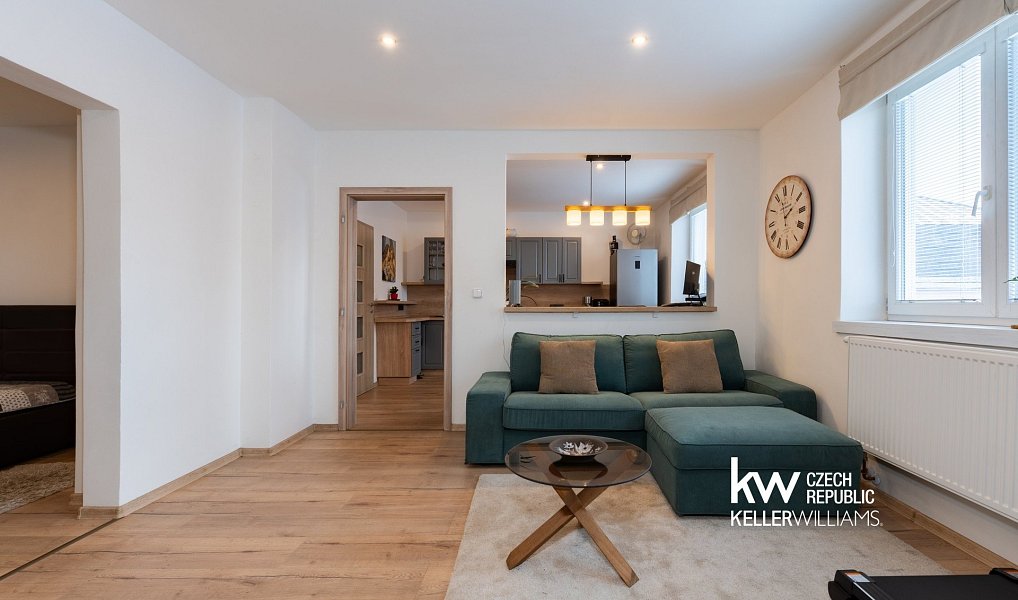 Prodej domu 176 m² s pozemkem 469 m², Dubí – náhled fotky 48