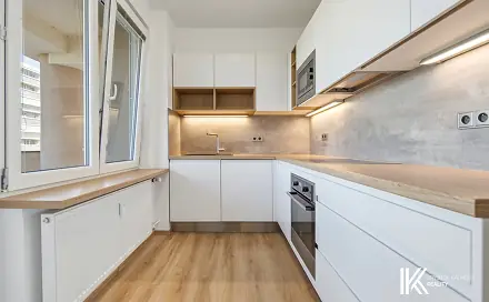 Prodej bytu 3+1 89 m², Palackého třída, Pardubice - Zelené Předměstí