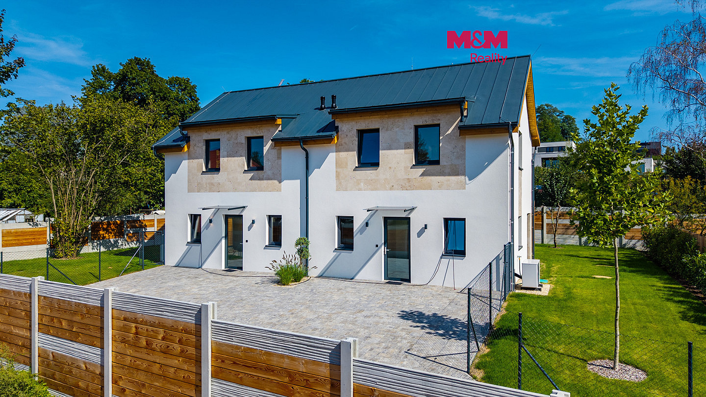 Prodej domu 118 m² s pozemkem 387 m²